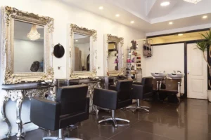 Melania Salon 